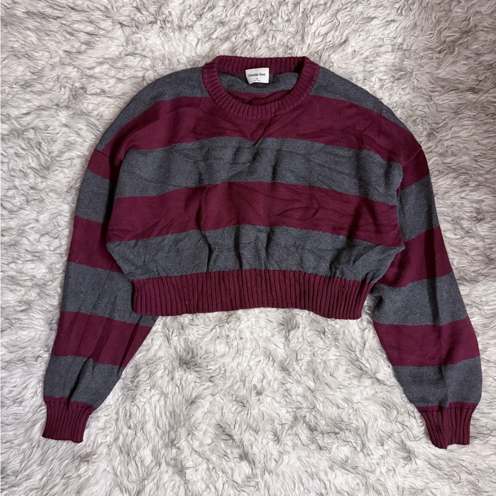Sunday Best ‘Peggy’ Cropped Sweater - Scpd Brgd / H Charcoal